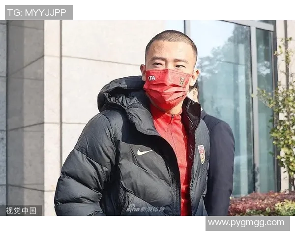 北京足球明星签名名单揭晓球迷心目中的偶像与传奇球员一览